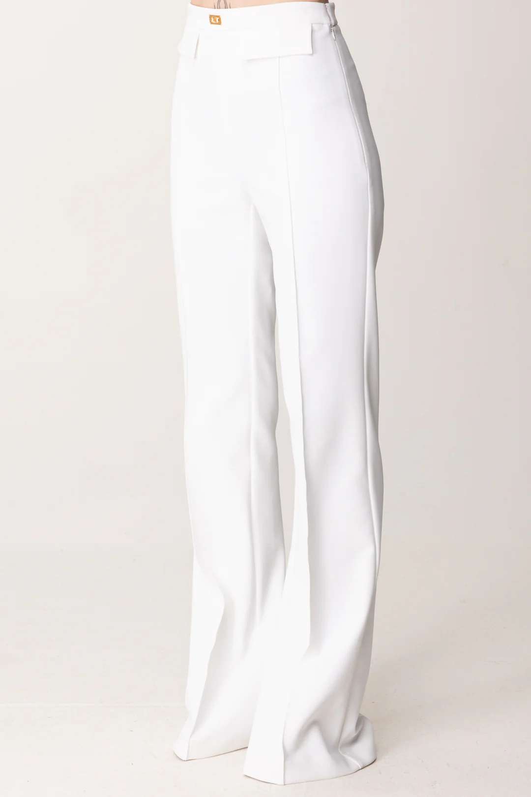 Pantaloni con Placca Logo - Image 4
